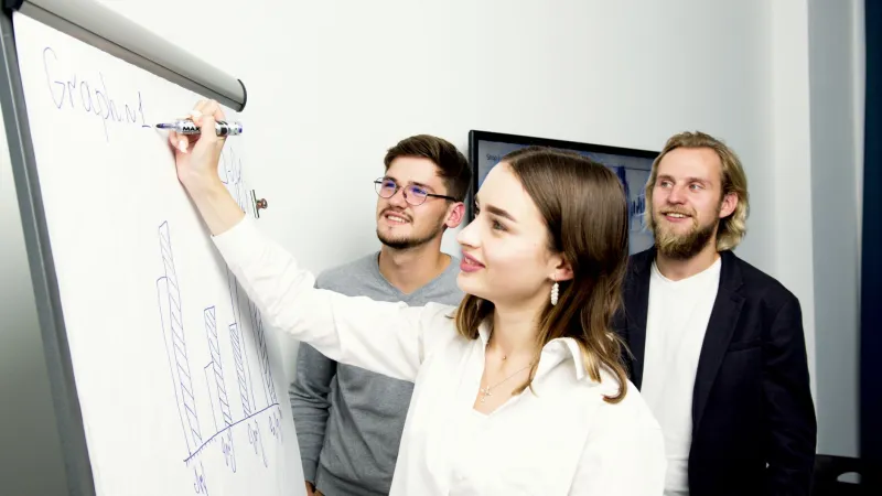 Competing to Win: How Rigorous Competitive Intelligence Transforms Your Business Plan From Wishful Thinking to Investor-Ready Strategy